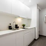 Center - Metro 250m - Old Town - Private Underground Parking Апартаменты *