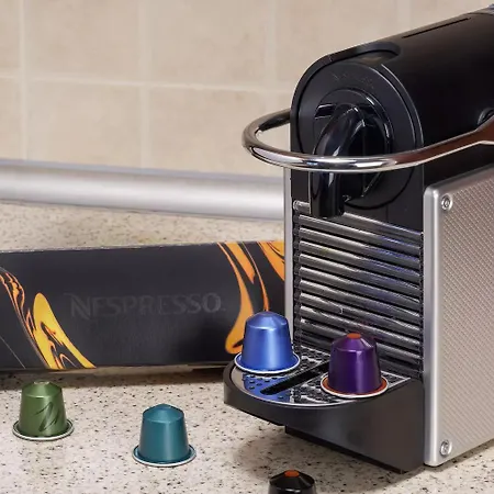 Center - Metro 250m - Old Town - Private Underground Parking Appartement *