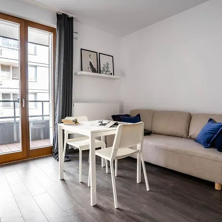 Center - Metro 250m - Old Town - Private Underground Parking * Warschau