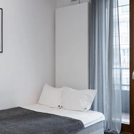 Appartement Center - Metro 250m - Old Town - Private Underground Parking *