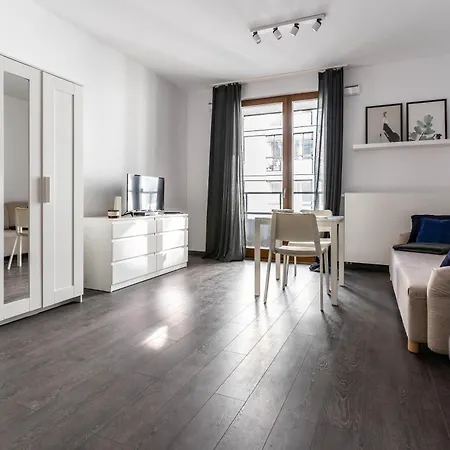 Center - Metro 250m - Old Town - Private Underground Parking Appartement Warschau